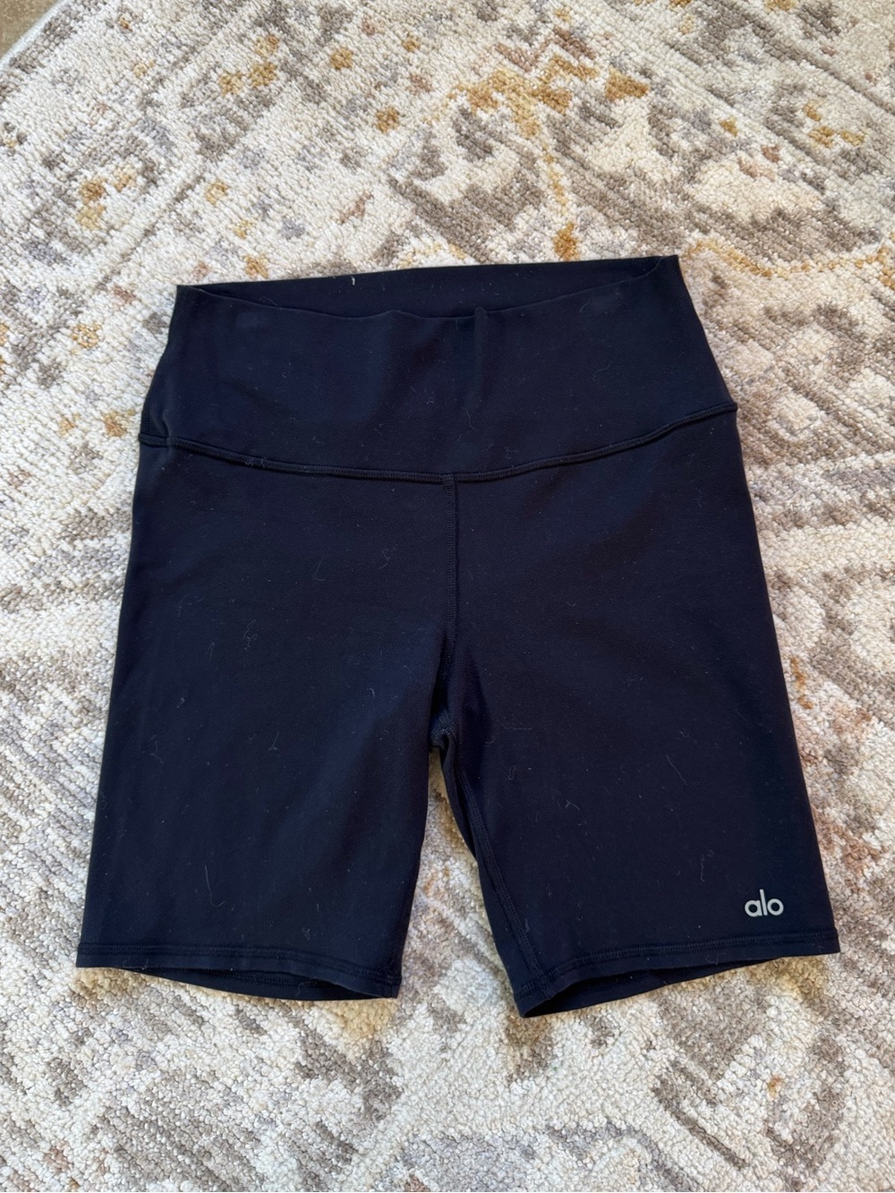 ALO High Waist Black Biker Shorts 7”